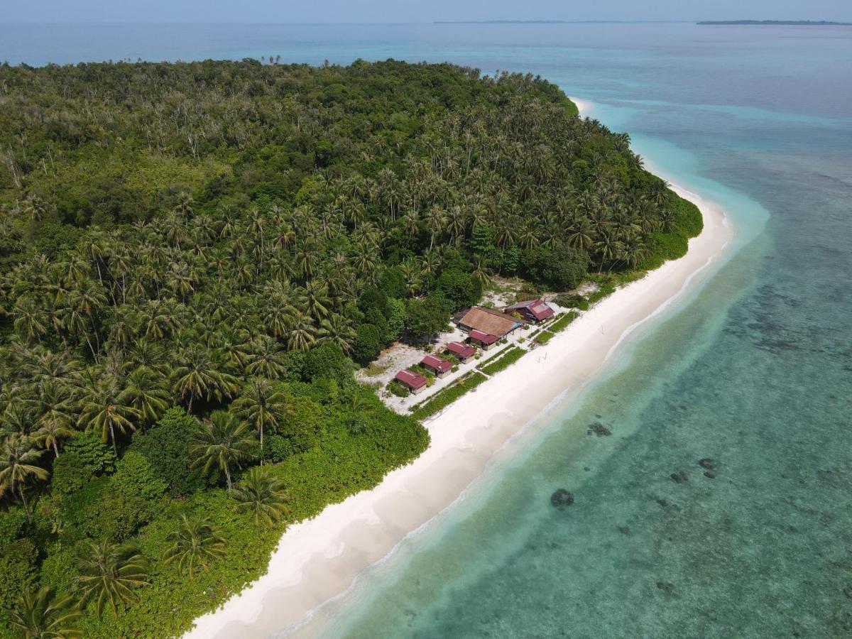 Ira Bungalows Pulau Banyak Alaban Экстерьер фото