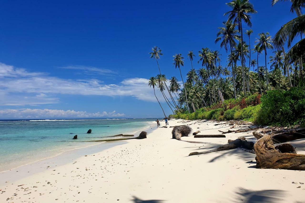 Ira Bungalows Pulau Banyak Alaban Экстерьер фото