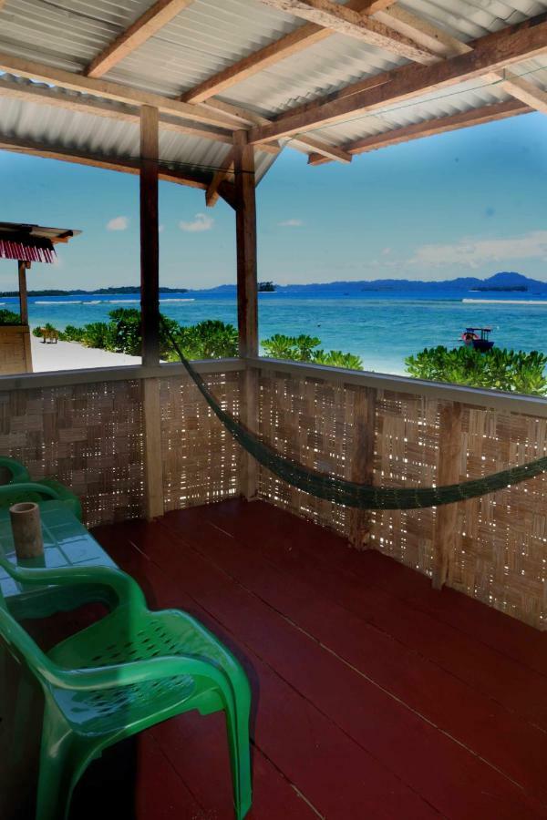 Ira Bungalows Pulau Banyak Alaban Экстерьер фото